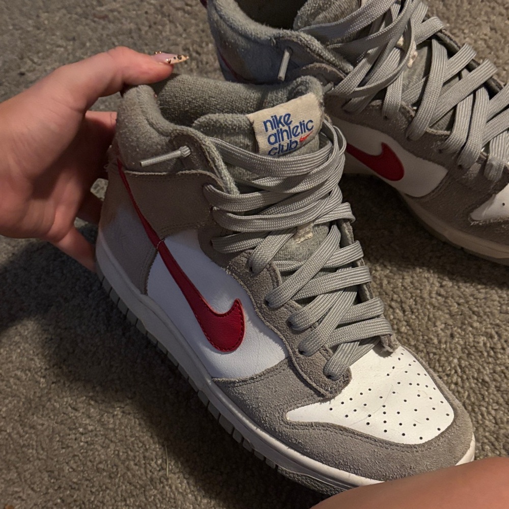 red and grey nike dunks